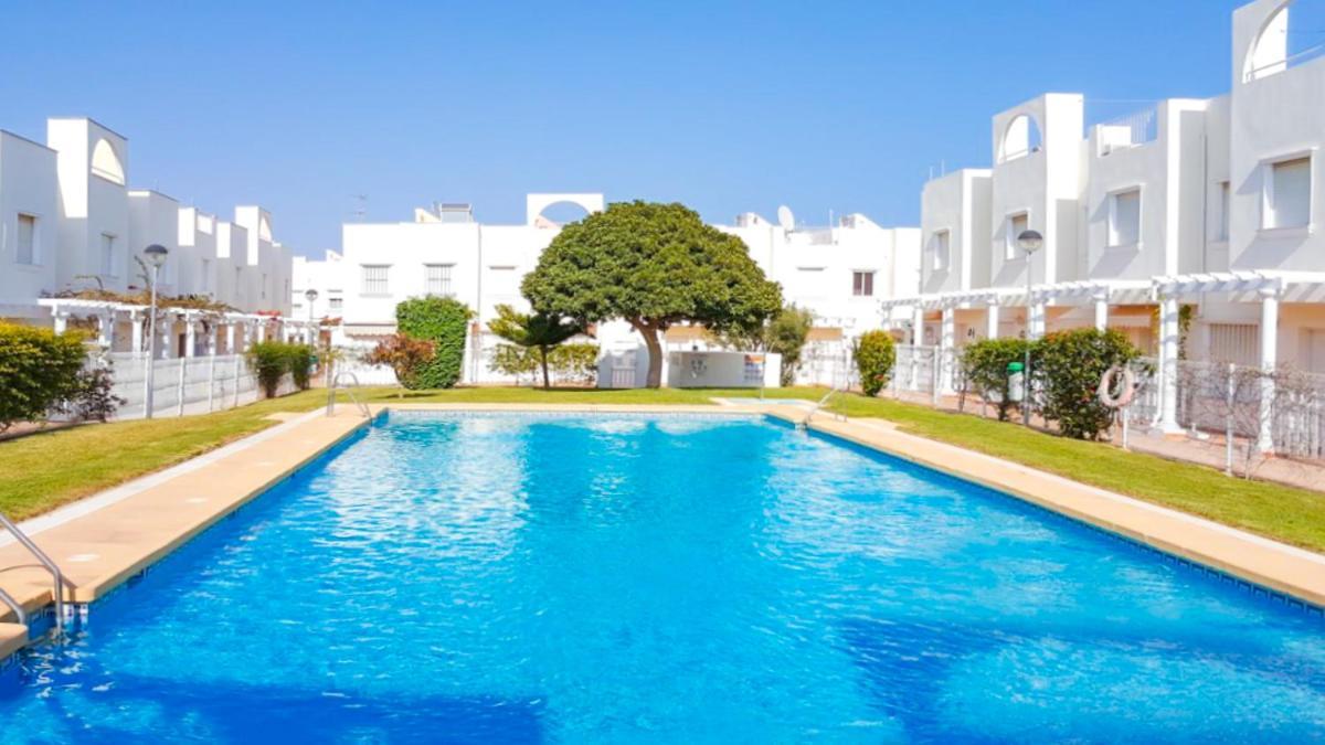 Garden Vistas. Hermoso Duplex Con Patio, Solarium Y Piscina. Vera Exterior photo