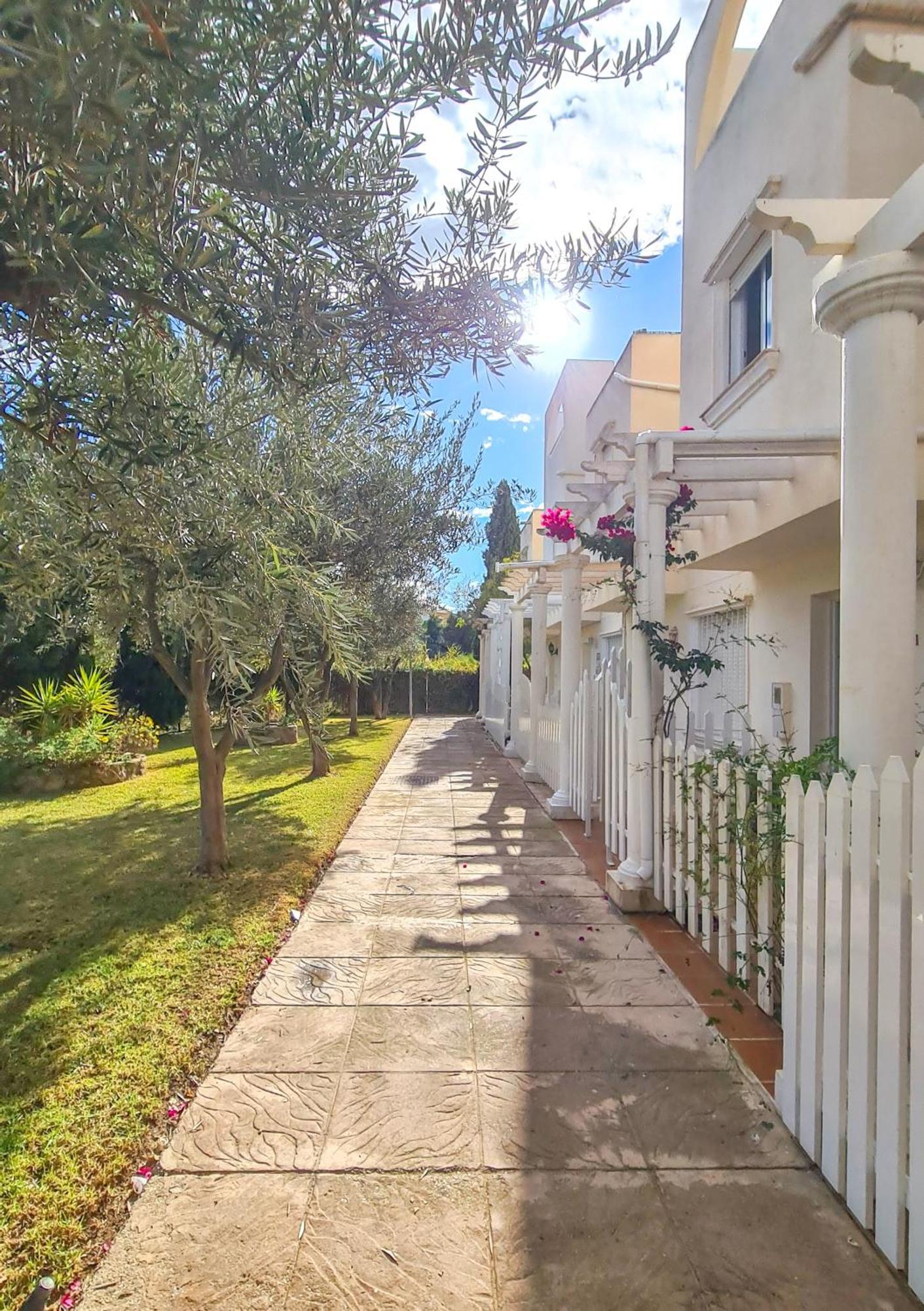 Garden Vistas. Hermoso Duplex Con Patio, Solarium Y Piscina. Vera Exterior photo