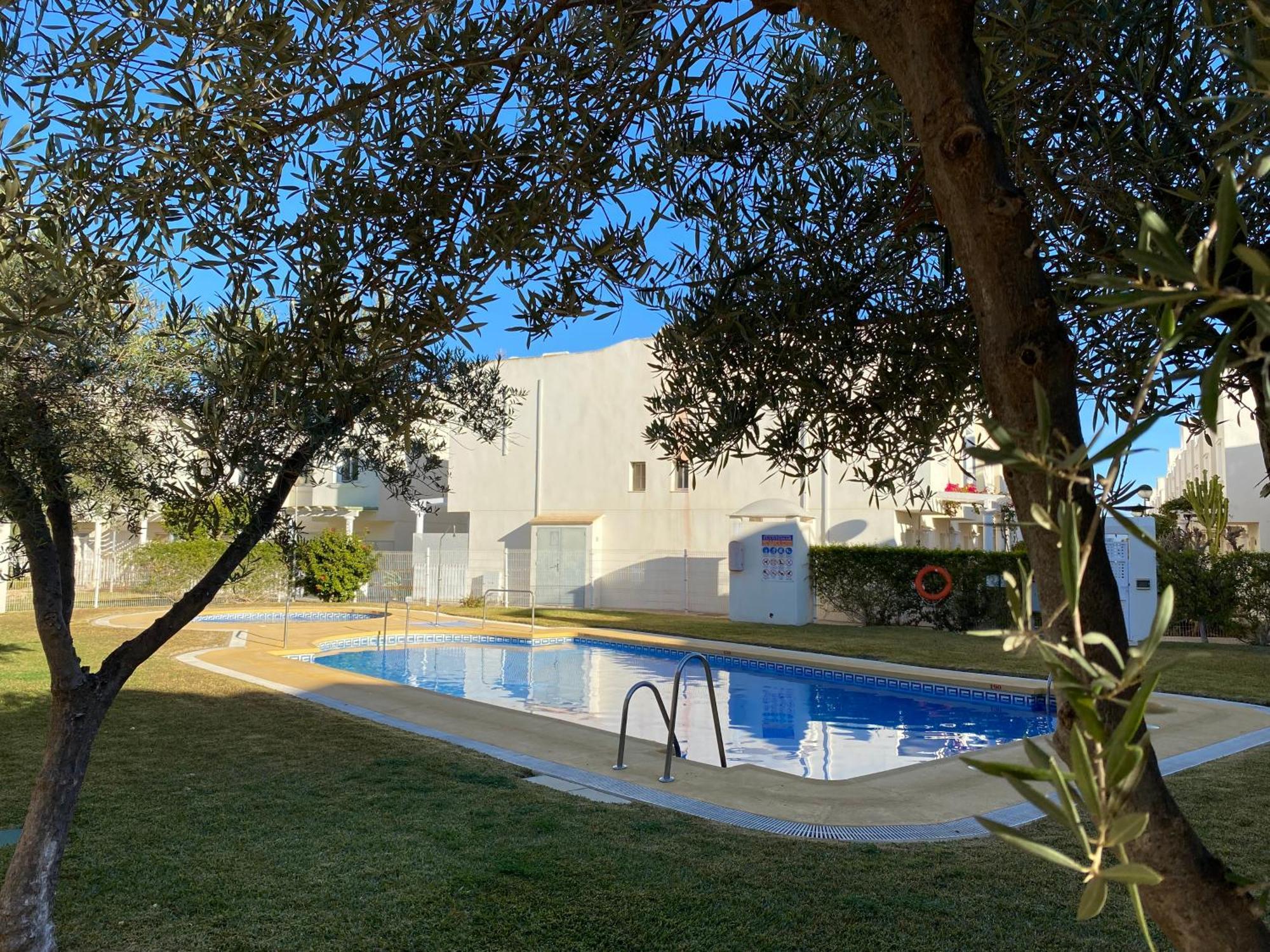 Garden Vistas. Hermoso Duplex Con Patio, Solarium Y Piscina. Vera Exterior photo